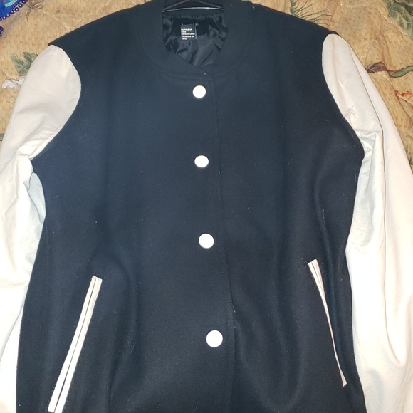 Jacket - Picture 1 of 2